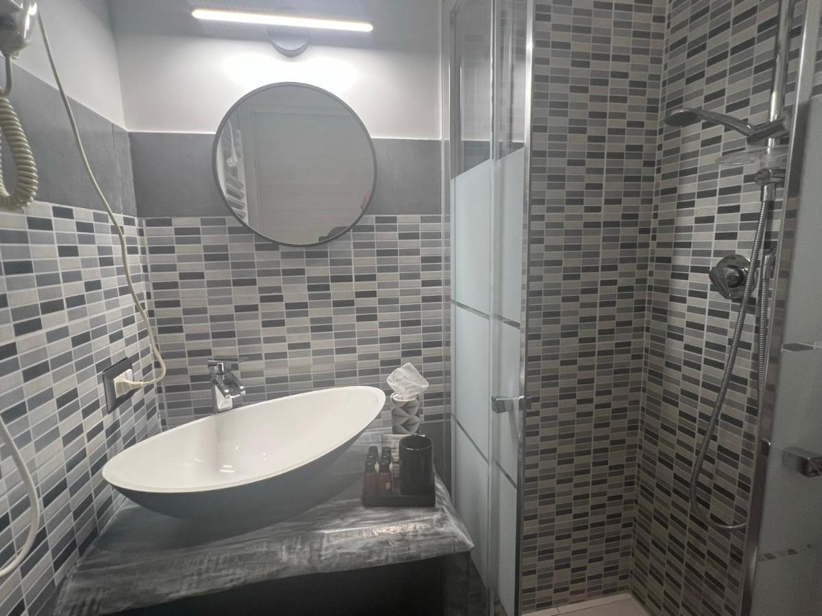 Kalaso Design Guest House - Rome Airport 菲乌米奇诺 外观 照片